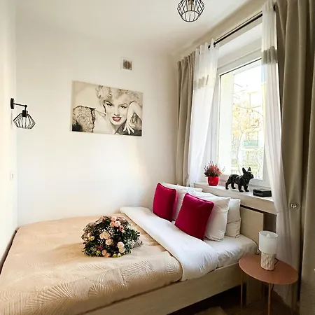 Lumina Cozy Near Manufactura Lägenhet *