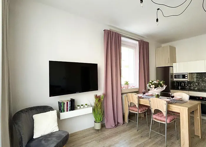 Lumina Cozy Near Manufactura Lägenhet