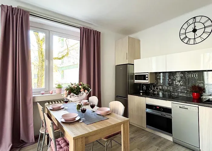 Lumina Cozy Near Manufactura